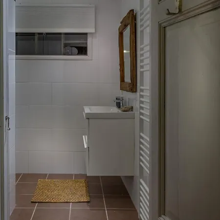 Aan De Holle Weg. Zeer Landelijk Gelegen Verbouwde Stal Tot Woning Apartment *